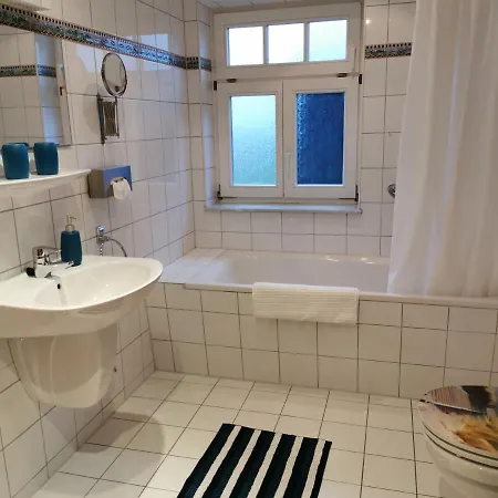 Ferienwohnung Vogelhus * Garz (Usedom)